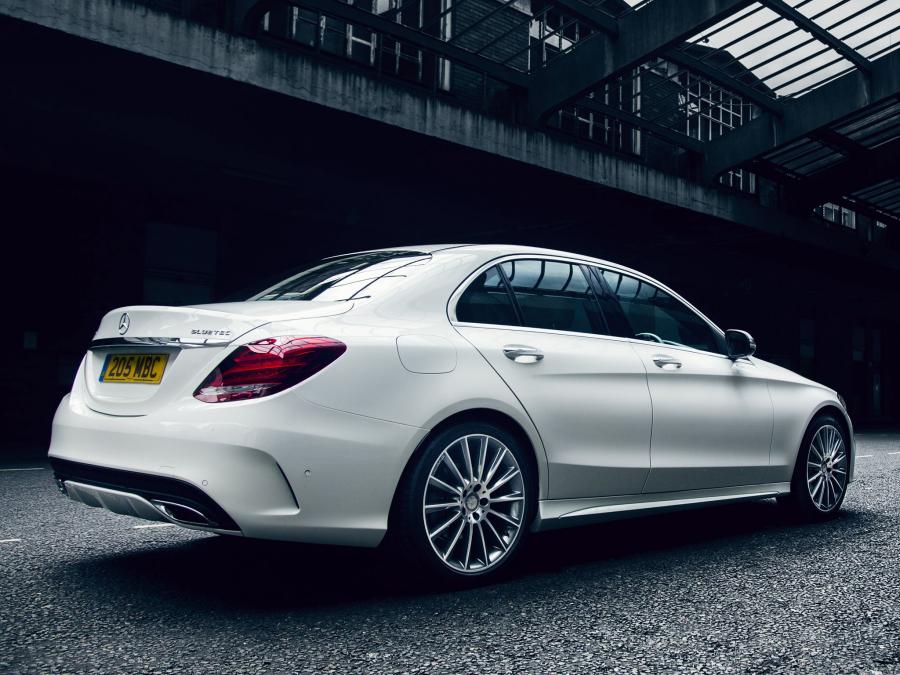  Mercedes-Benz C220 BlueTec AMG Line 2014 года  (UK) (фото 23 из 23)
